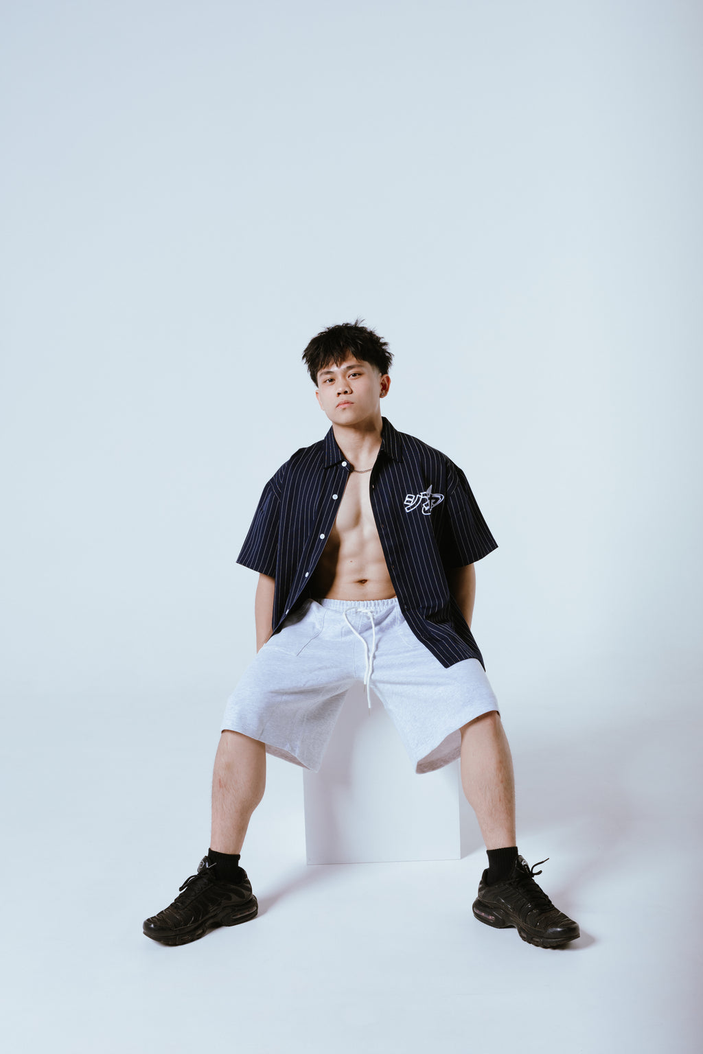 SHIBUYA シブヤ Pinstripe Button-Up Shirt Navy Blue